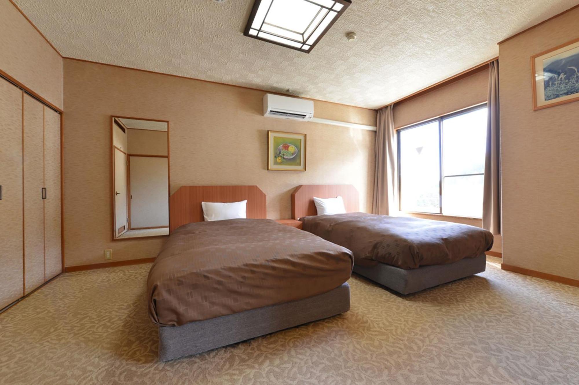 上田市 Ooedo Onsen Monogatari Shinshu Kakeyu酒店 外观 照片